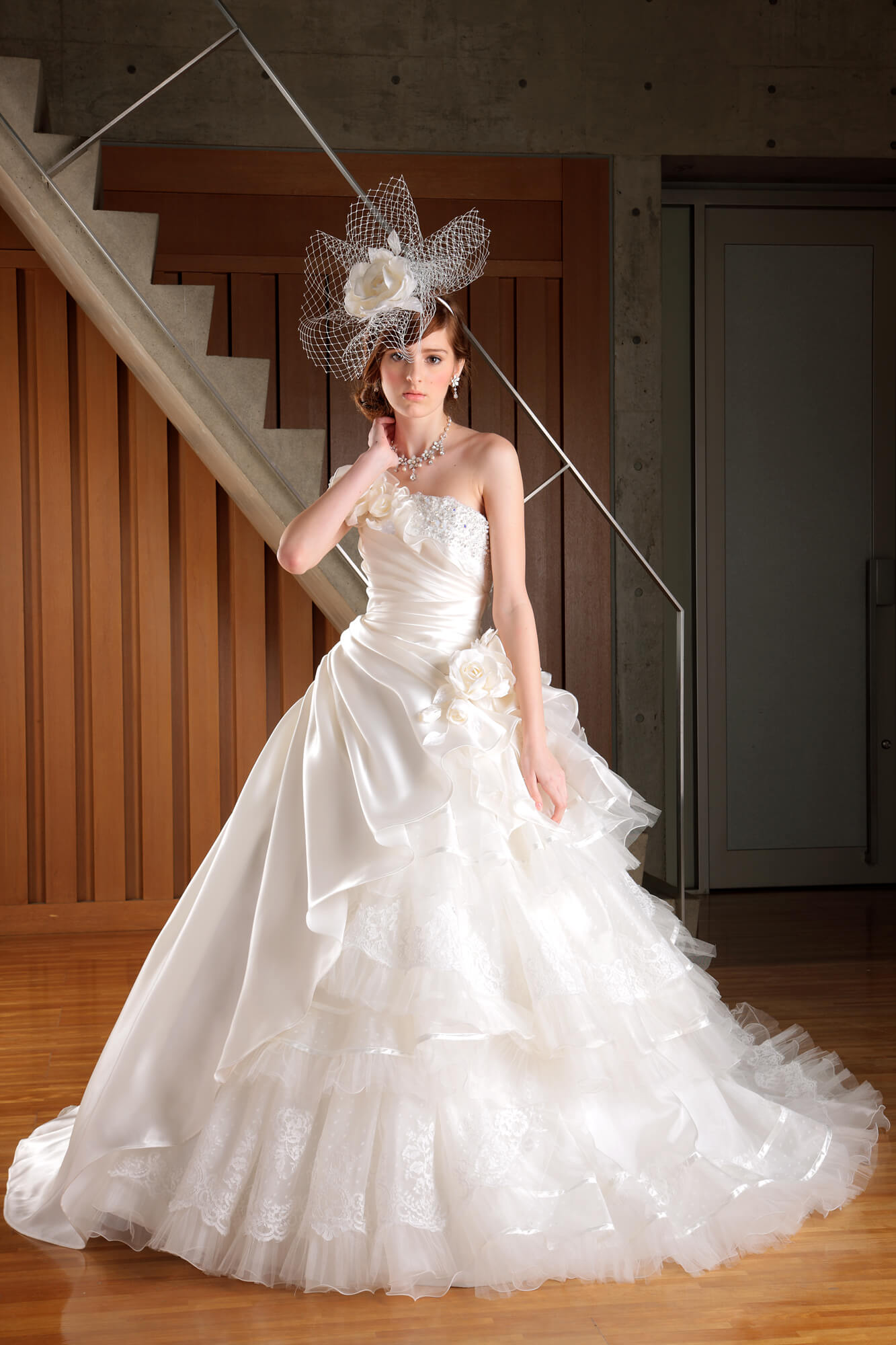 WEDDING DRESS一覧 | 福岡ウェディングドレスのレンタル「レイジー 