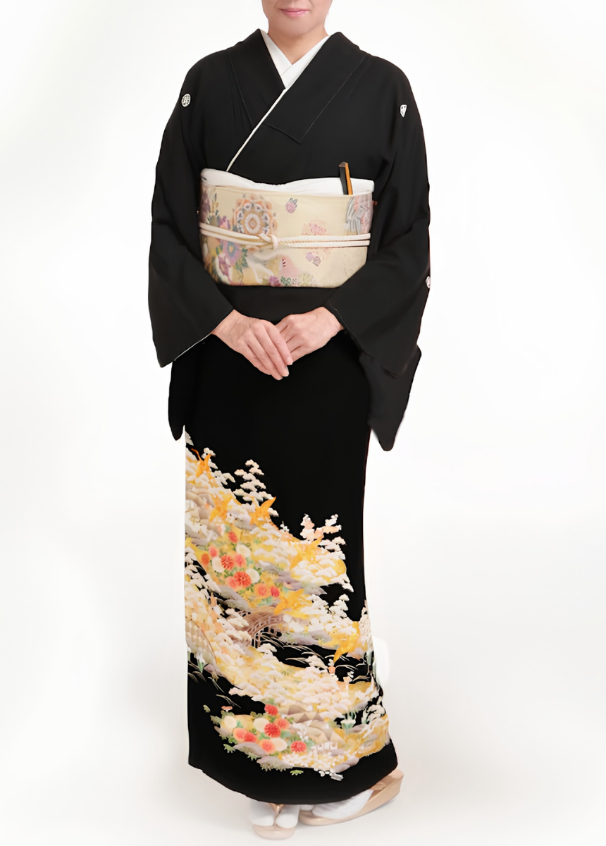 7031　飛翔鶴に御所解き文様